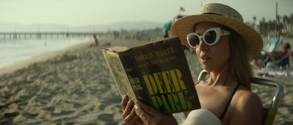 MV5BMWingrid goes west1